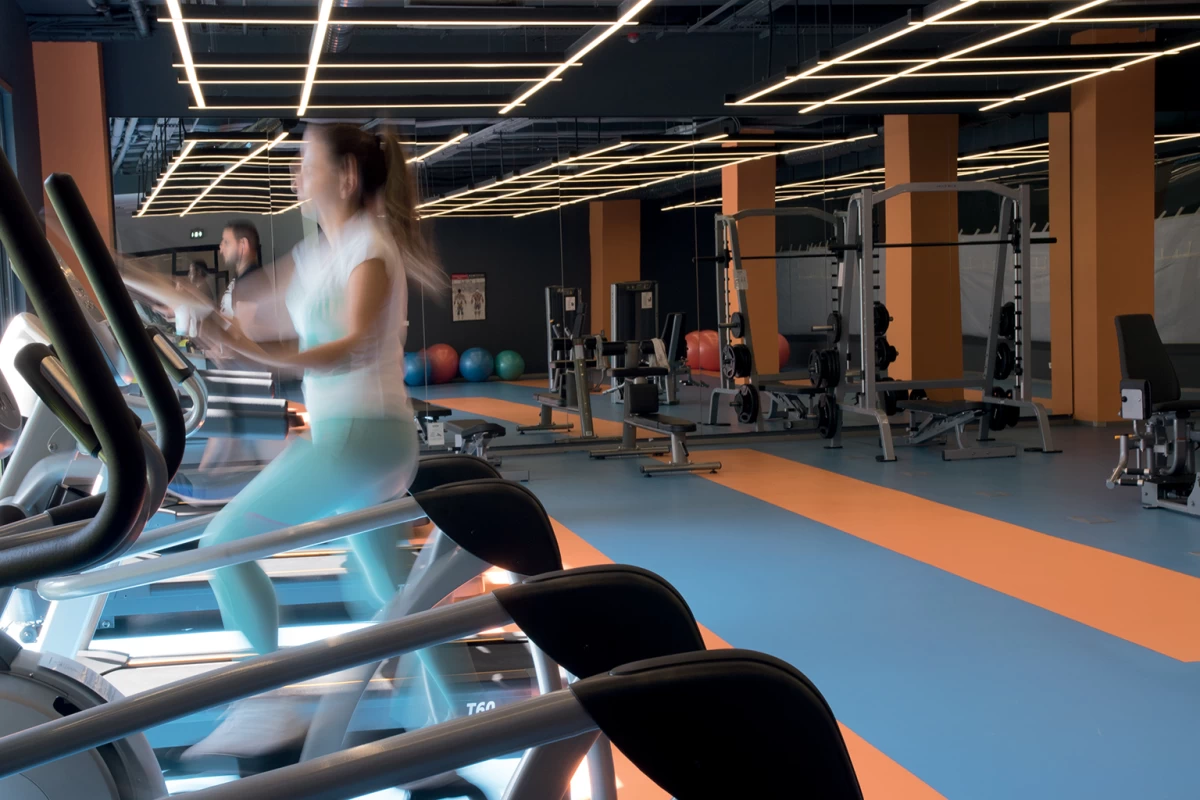 interior-view-of-the-private-for-residents-fitness-center-in-which-there-are-treadmills-and-other-different-sport-equipments